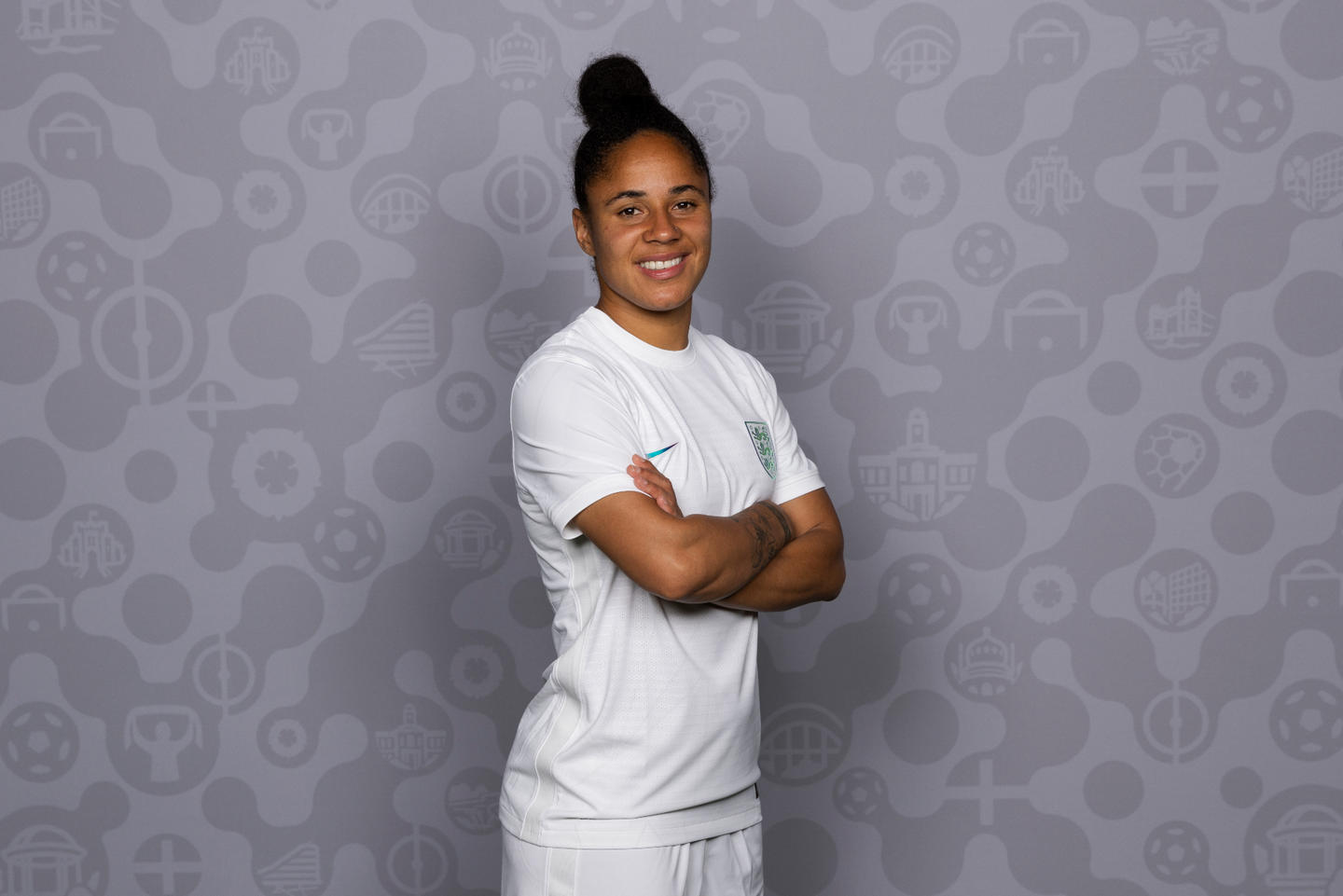 Demi Stokes: “We all welcome” in women’s football